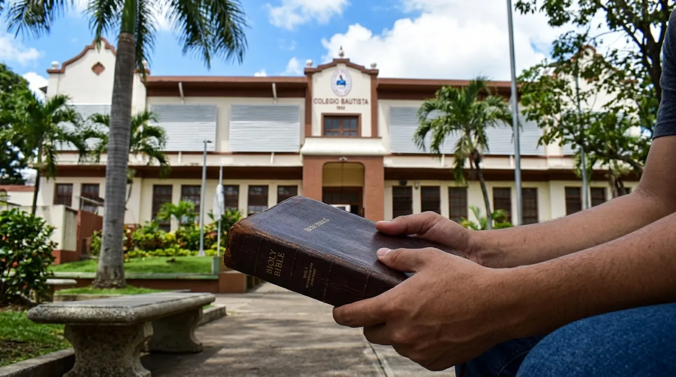 El poder de la Biblia por José Leonel Monjaras García